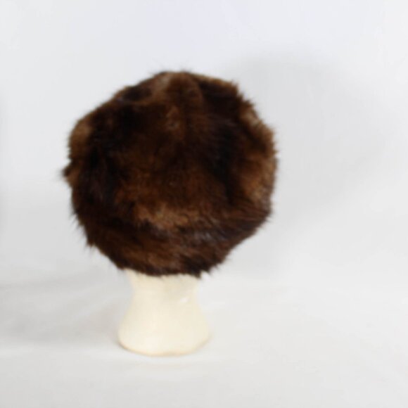 Vintage 1960s Brown Mink Fur Flat Cap - Audrey Hepburn Inspired Winter Hat